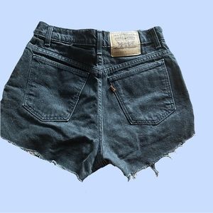 Vintage 90s Levi Orange Tab Cut Off Shorts 28”